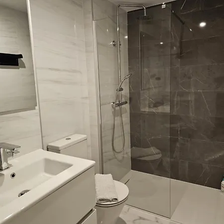 Apartmán Posidonia Apartment, Ground Floor With Garden,3 Swimming Pools, Jacuzzi,parking Space Torrevieja